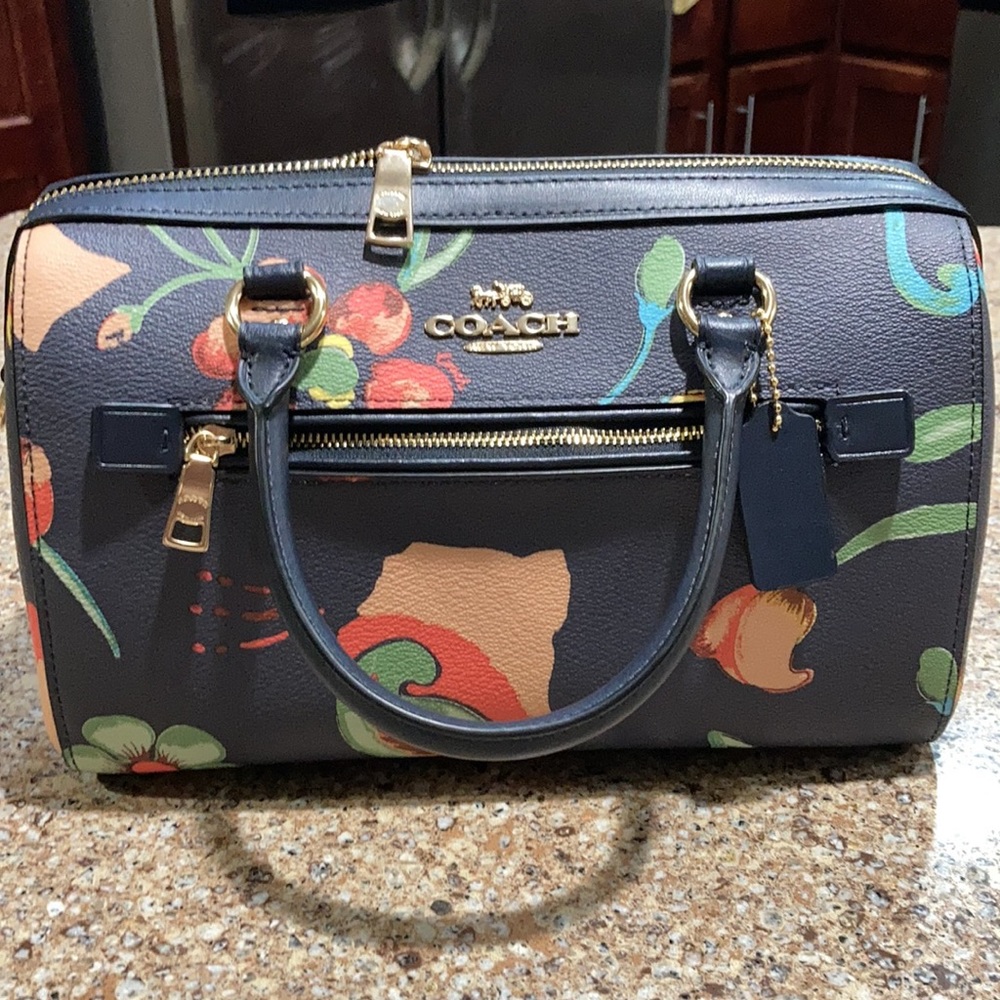On sale🌺NWOT Authentic coach purse with matching card holder - Picture 11 of 16